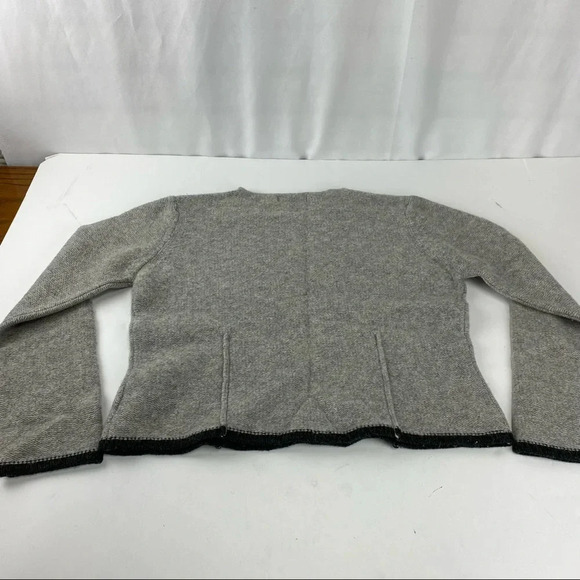 Eddie Bauer Womens Large 100% Wool Sweater Gray, Cropped Length - Picture 10 of 10